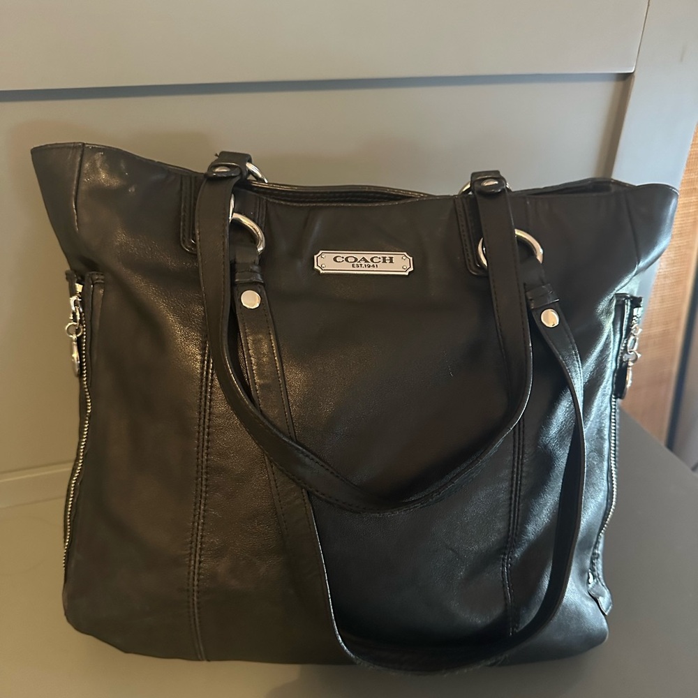 Coach Black Leather East West Gallery Tote with Silver Hardware